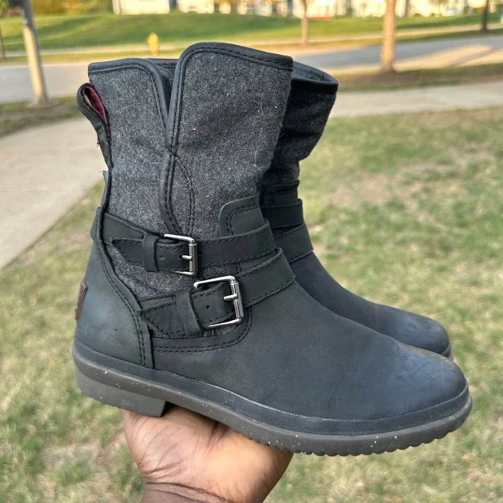 UGG Simmens Waterproof Leather‎ Boots Women's Size 6 Black